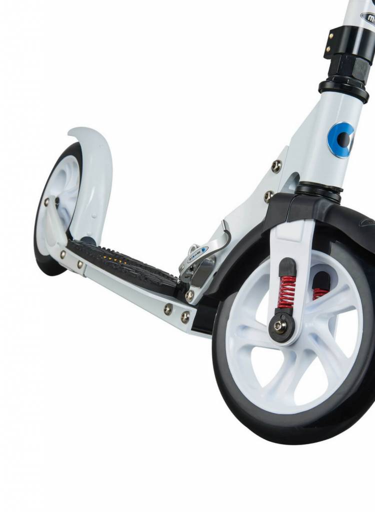 Read more about the article MICRO SCOOTER WHITE 200MM DELUXE